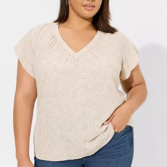 torrid Tops - TORRID Crinkle Gauze Flutter Sleeve Top